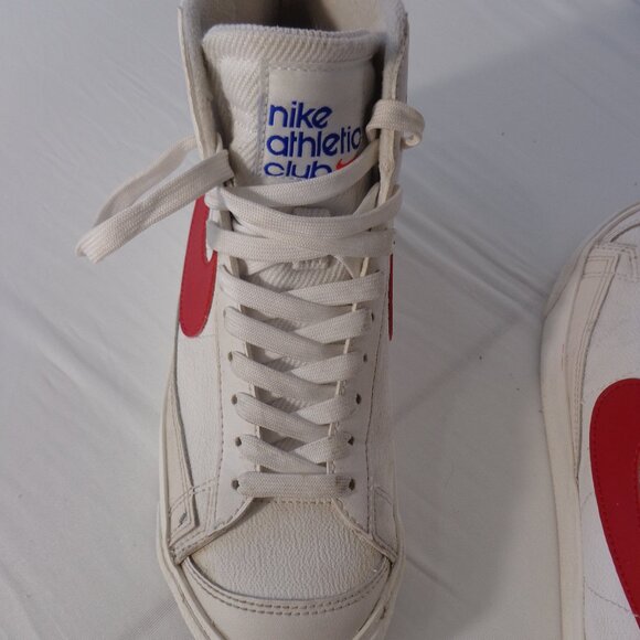 Nike Blazer Mid '77 SE (GS) Big Kids' Shoes White Red DH9700-100 Youth's Size 5Y - Picture 6 of 8